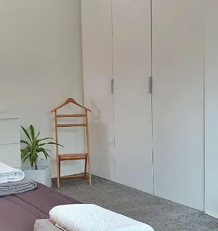 Apartment Loft 85 M2 Wilanow Krolewski Self Checkin